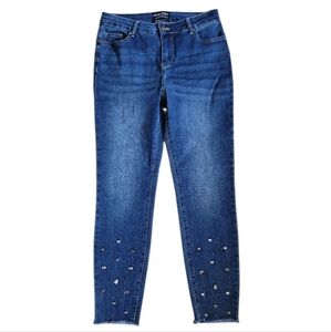 SZ10 Frank Lyman Design Jeans Denim Ankle Jeans with Studded Details